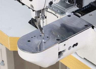 Op zwaar werk berekende Geautomatiseerde Stikkende Machine, Witte Computer Geleide Naaimachine  leverancier