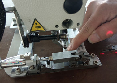 Aangepaste Naaimachine 5 van het Ontwerpondergoed Gespen met Sensor het Voeden leverancier