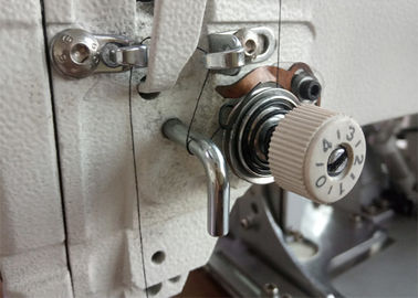 Automatische het Watteren van Zig Zag Machine, de Elektrische Grote Naaimachine van Pnuematic leverancier