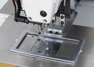 Mechanische 130 * 60mm Computergestuurde Naaimachine voor het Voer van de de Industrienaald leverancier