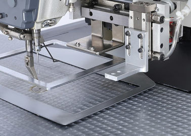 De zware Gehechtheid van de Leer Naaimachine Pneumatisch voor het Drukken van Materiaal leverancier