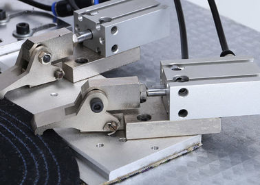 Pnuematic Op zwaar werk berekende Naaimachine voor de Computerpatroon van het Canvas Vlak Bed leverancier